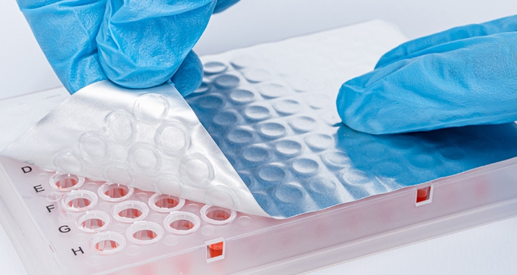 Microplate sealing films and foils from Wildcat